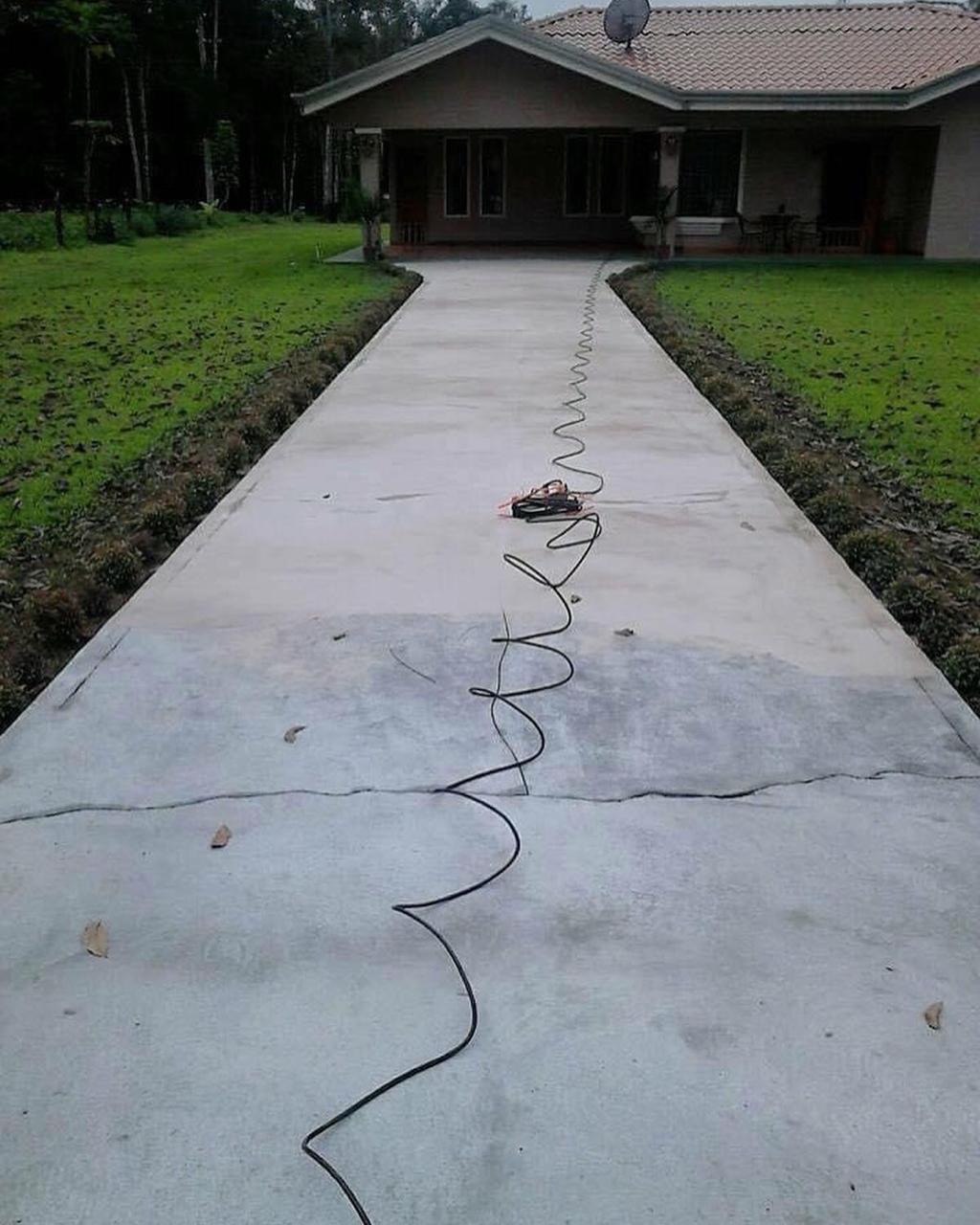 Long driveway pour